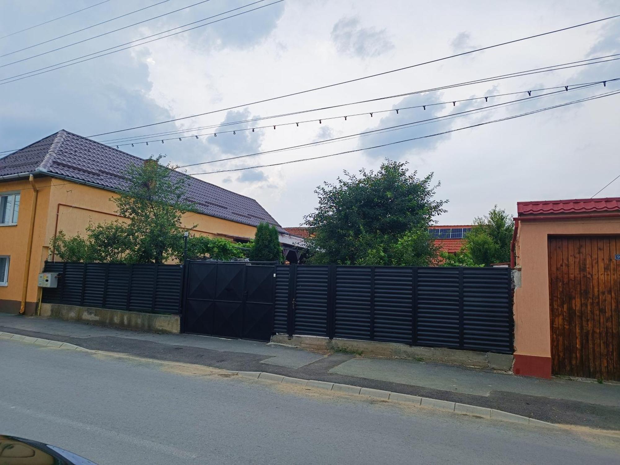 Apartmán Casa Bunicilor Cisnădie Exteriér fotografie